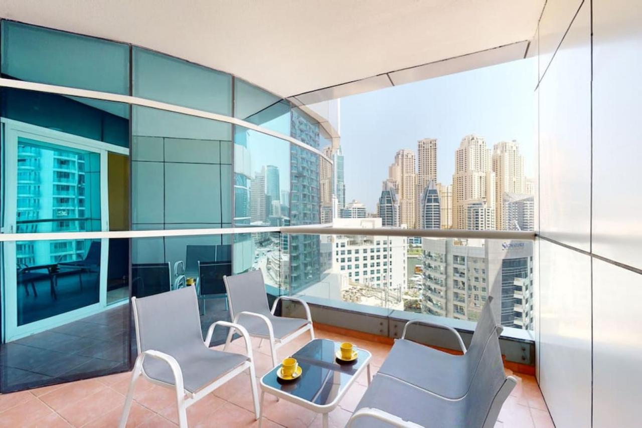 The Zen Tower - Peace Three Bedroom Dubai